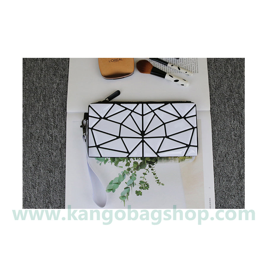 New rhombus bag geometric travel cosmetic bag lovely simple small Korean portable lipstick bag hand bag