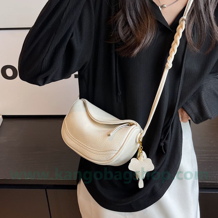 Summertime high-end feeling small white pu bag lady new large-capacity one-shoulder dumpling bag