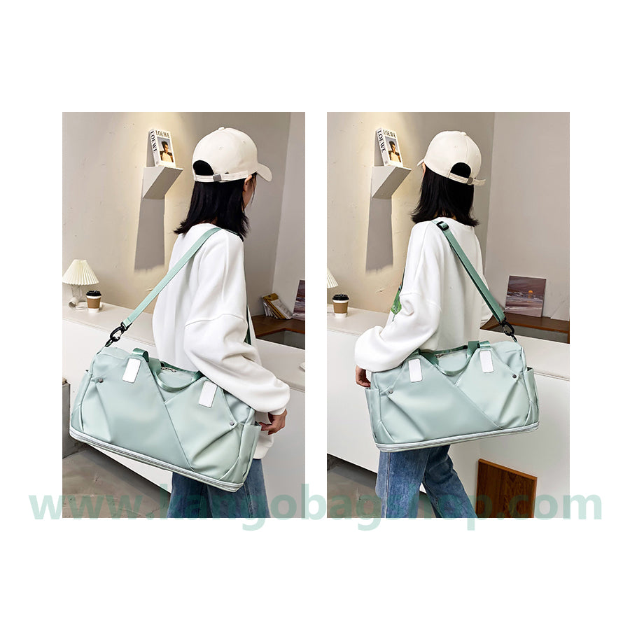 The new fashion travel bag single shoulder multi-functional high-capacity fitness bag fashion