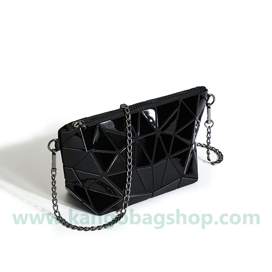 Spring and summer new geometric mini diamond glow laser one-shoulder messenger bag chain bag dumplings bag hand bag