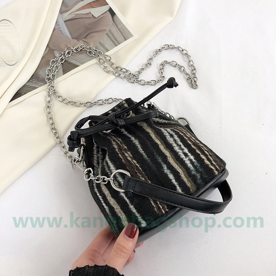 Summer high-end fashion small bucket bag ladies new fashion Fanny Pack Fanny Pack