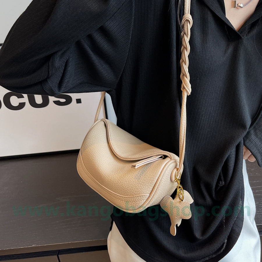 Summertime high-end feeling small white pu bag lady new large-capacity one-shoulder dumpling bag