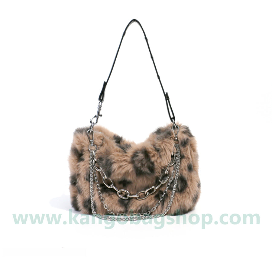 Autumn and winter new hairy high-grade underarm bag fashion with plush one-shoulder slant cross woman bag