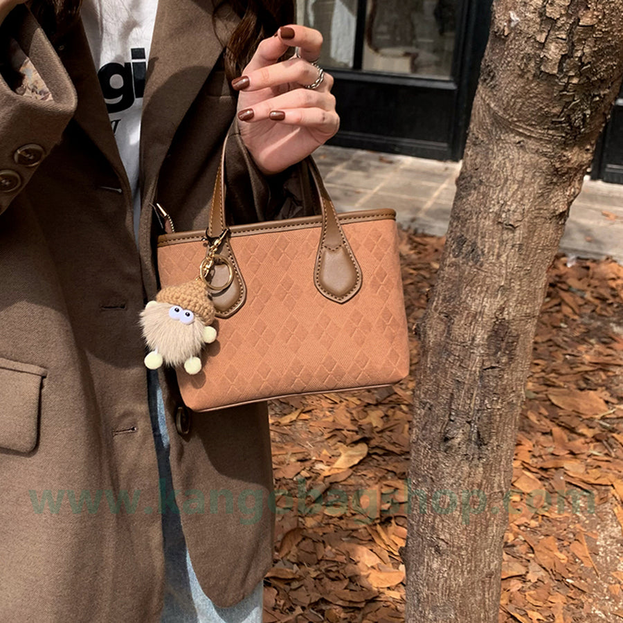 Delicate handbag with autumn and winter new high-grade texture small cross-shoulder Korean department bucket bag woman