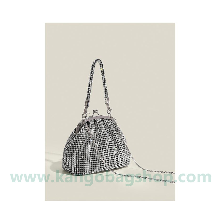 The new French sparkling diamond dinner handbag diamond-encrusted clip-on bag armpit bag hand messenger bag