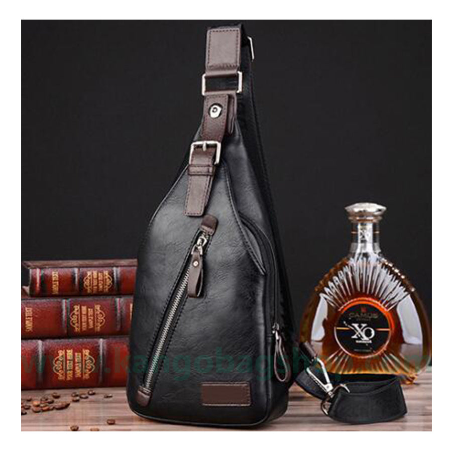 Men's version of the fashion, men's casual soft leather outdoor sports backpack satchel fashion cross-shoulder shoulder bag