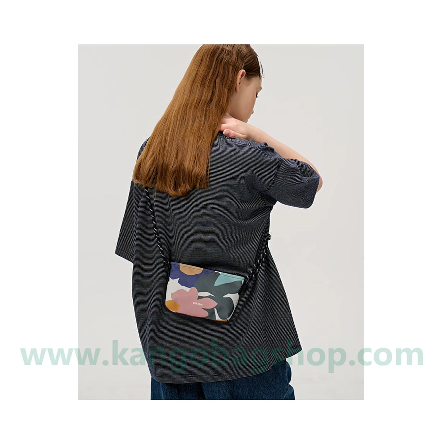 New original printing small messenger bag niche design mobile phone bag men and women leisure sports